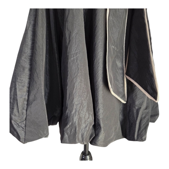 Unbranded Chic Black Bubble Dress with Bow Accent Size Med - Picture 4 of 7